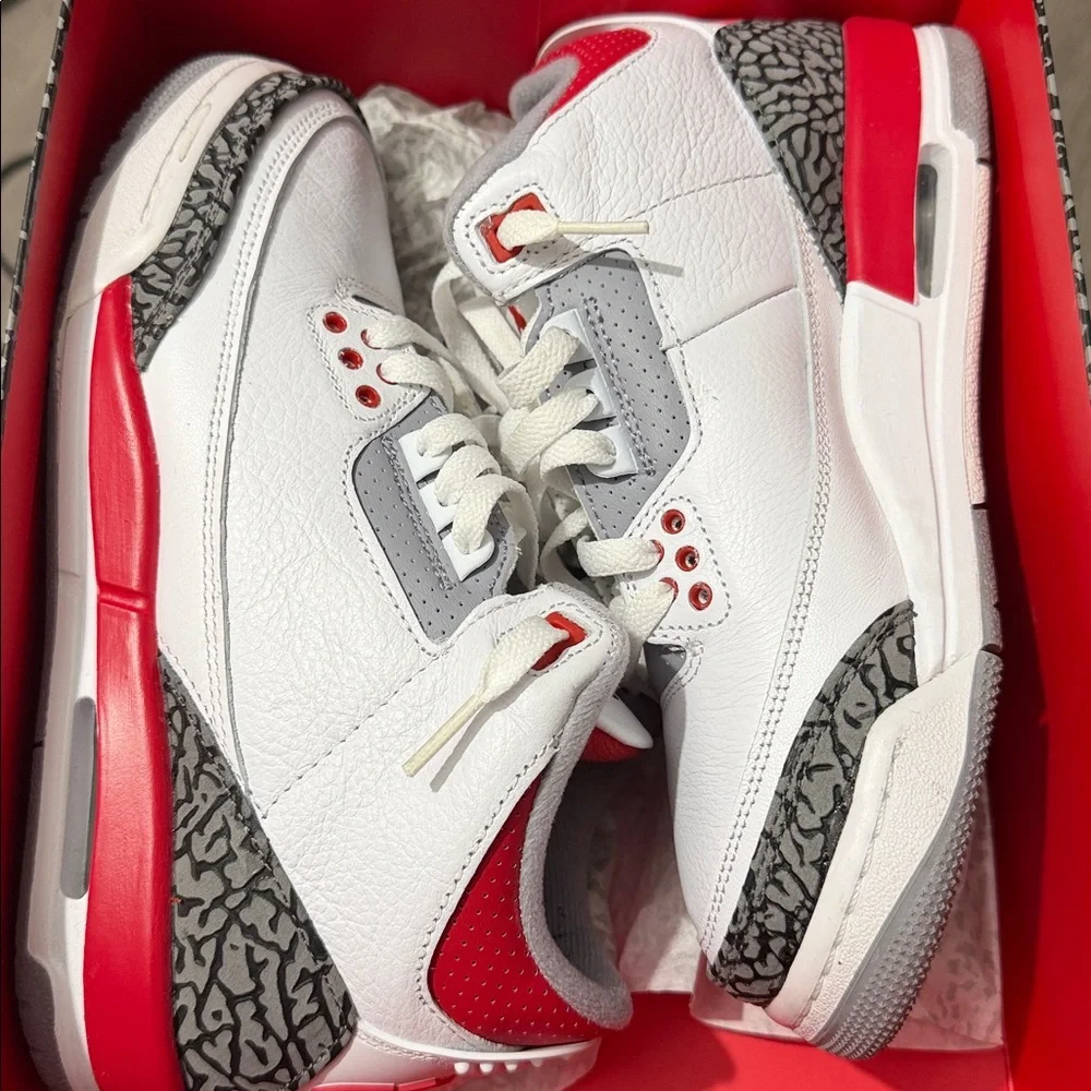 Air Jordan 3 Retro GS Sneakers